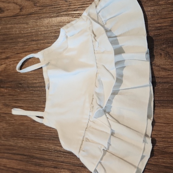 Ruffle tank top - Picture 3 of 3